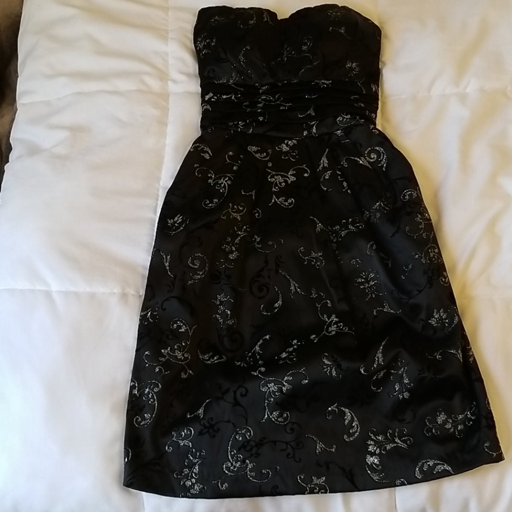 Beautiful black dress with glitter design